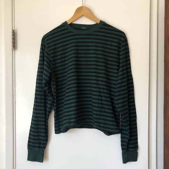 Brandy Melville Tops - Brandy Melville Acacia Top